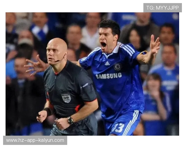 切尔西青年军对阵巴萨残阵，斯坦福桥再演欧冠经典对决